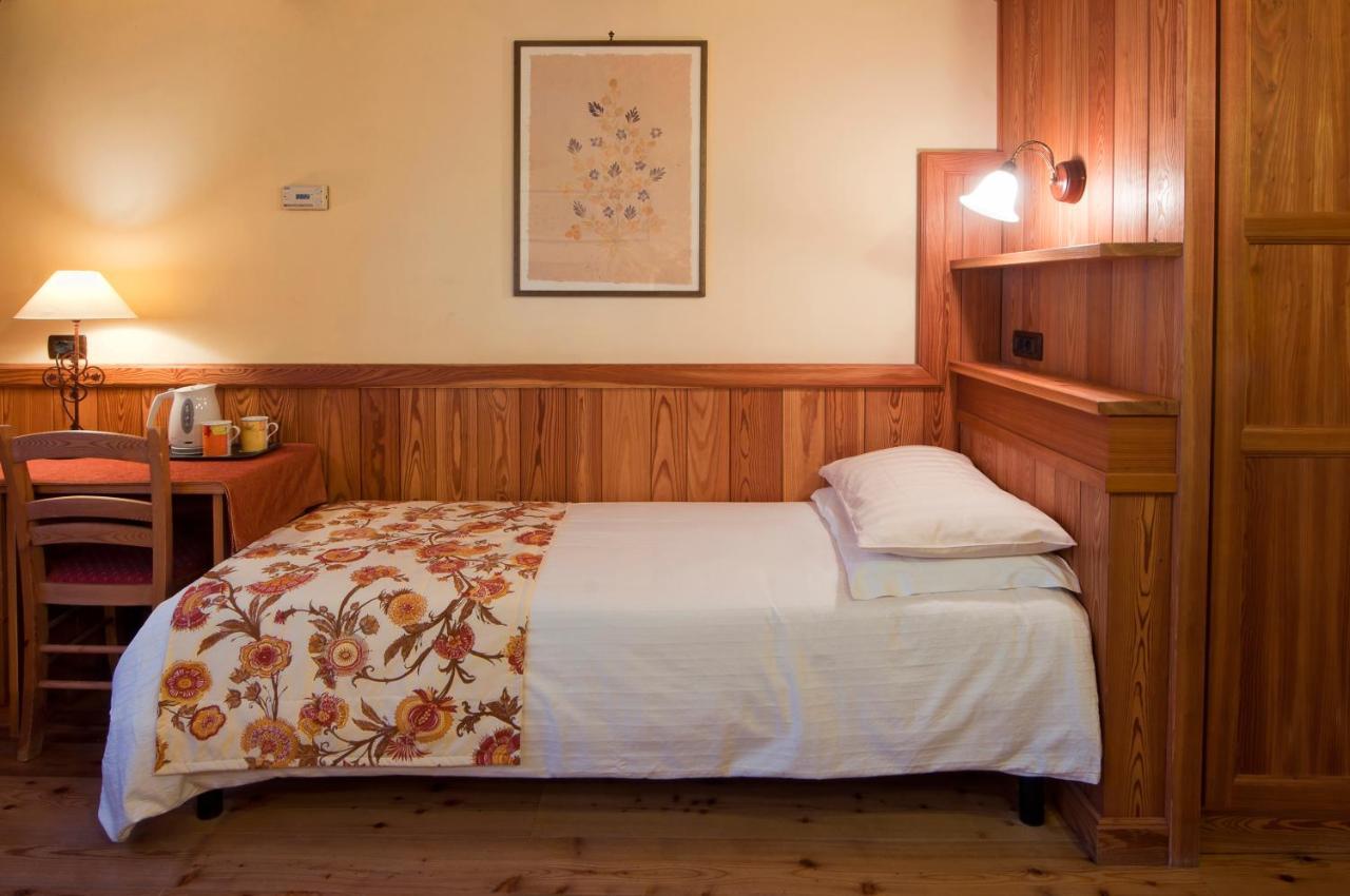Hotel Castor Champoluc Εξωτερικό φωτογραφία